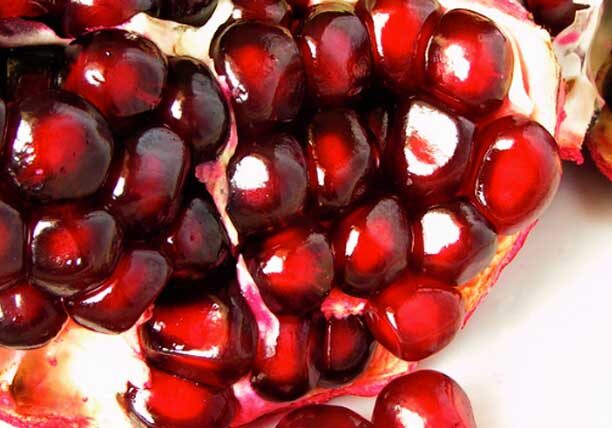 pomegranetFeature